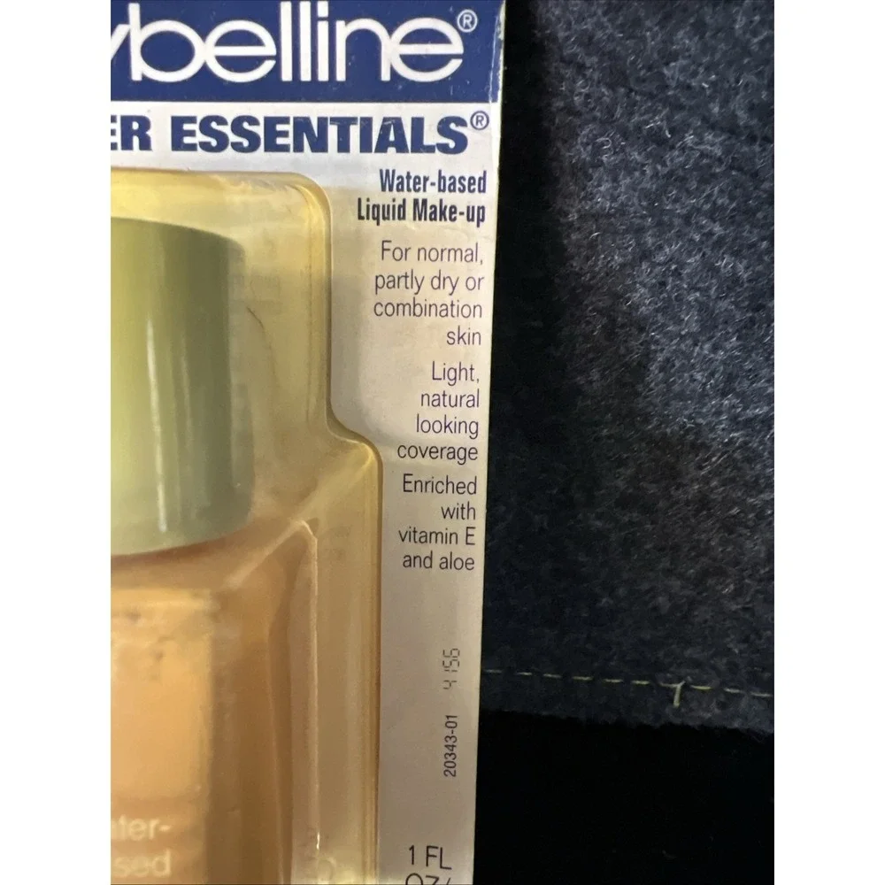 Maybelline Sheer Essentials Liquid Make-up‎ Ivory 350SM-01
